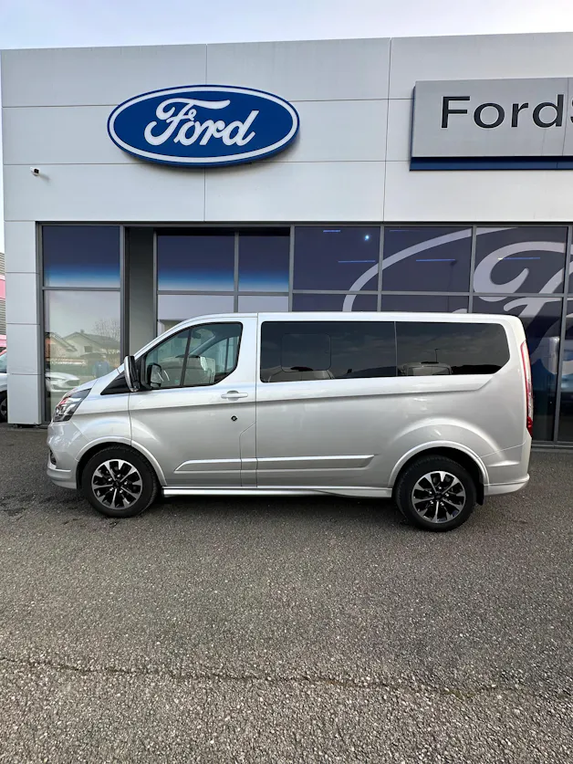 Ford Transit C combi 320 L1 2.0 TDCi 170 Sport