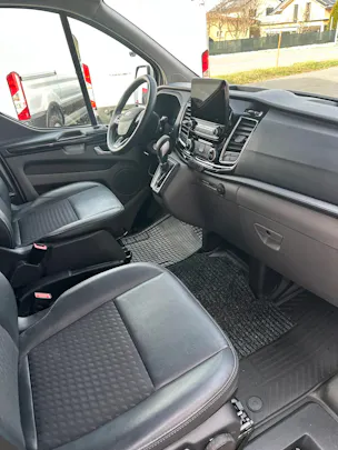 Ford Transit C combi 320 L1 2.0 TDCi 170 Sport