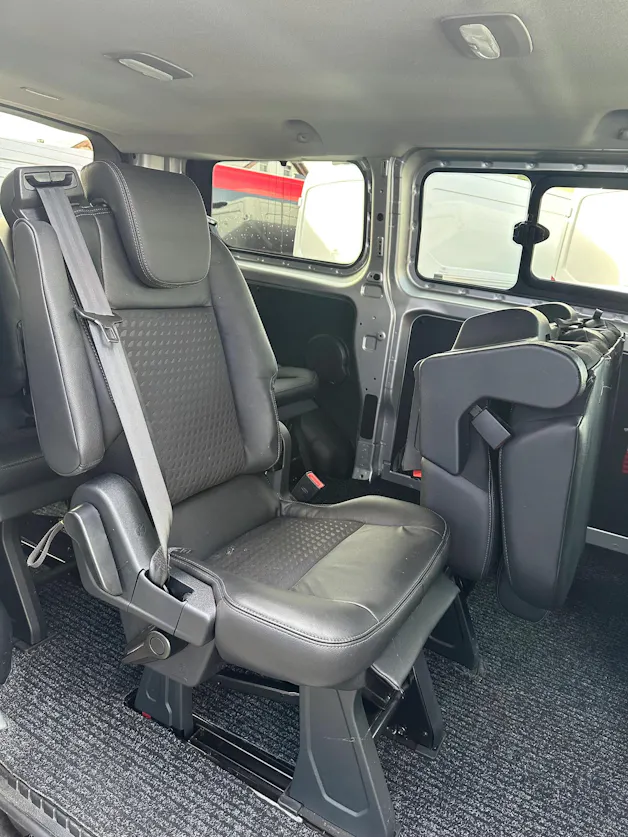 Ford Transit C combi 320 L1 2.0 TDCi 170 Sport