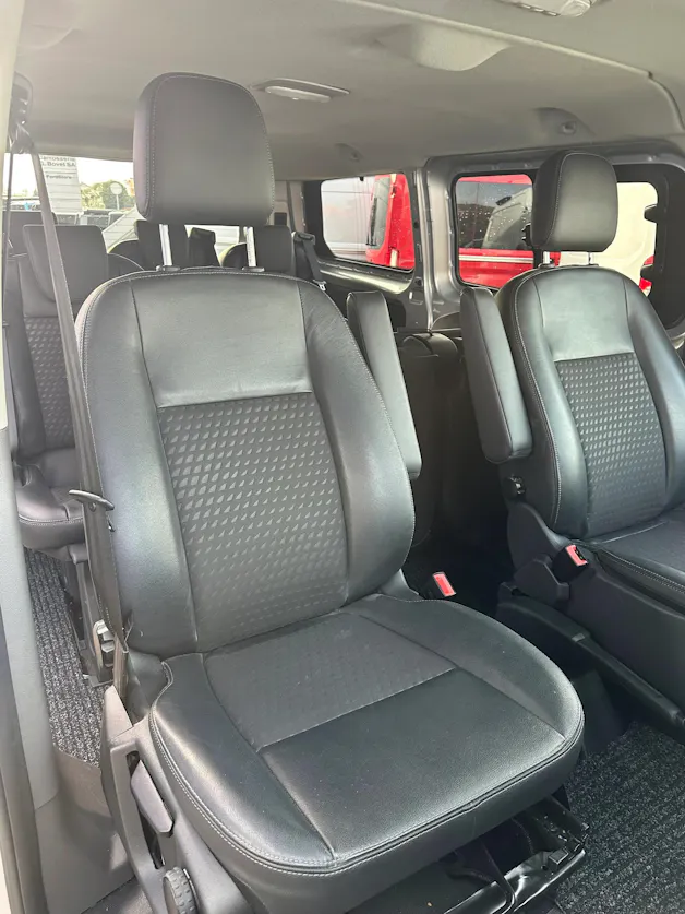 Ford Transit C combi 320 L1 2.0 TDCi 170 Sport