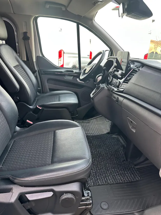 Ford Transit C combi 320 L1 2.0 TDCi 170 Sport