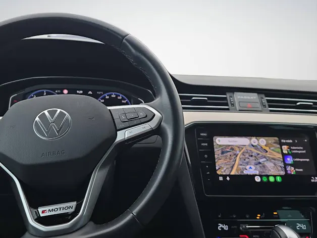VW Passat 2.0 TDI 200 Elegance 75th Edition 4m