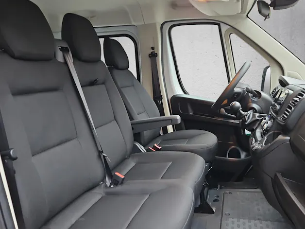 Toyota Proace MAX 2.2D Doppel-Kabine 3,5t L3H1