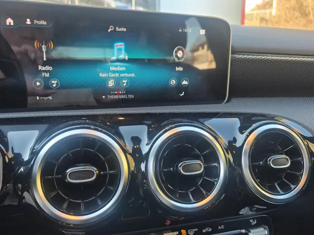 Mercedes-Benz A 180 d Edition Night Paket