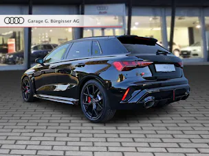 Audi RS3 Sportback 2.5 TSI quattro S-tronic Mythosschwarz Metallic