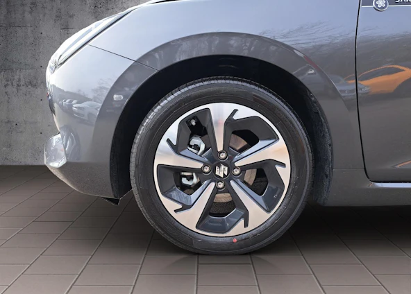 Fahrzeugbild 8 Fahrzeugbild 8