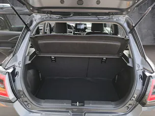 Suzuki Swift 1.2 Sakura Top Hybrid
