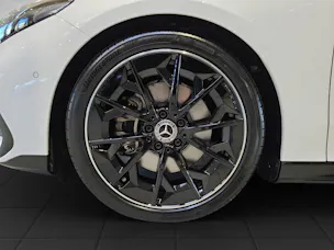 Mercedes-Benz CLA 220 4Matic 8G-DCT