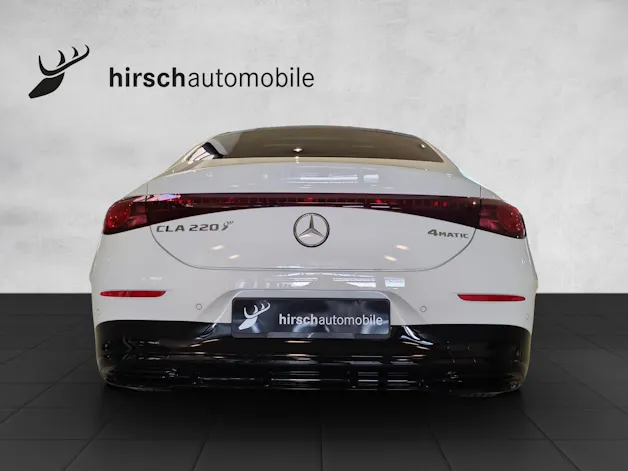 Mercedes-Benz CLA 220 4Matic 8G-DCT