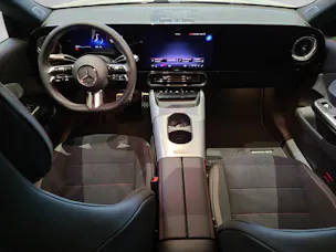 Mercedes-Benz CLA 220 4Matic 8G-DCT
