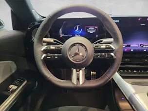 Mercedes-Benz CLA 220 4Matic 8G-DCT