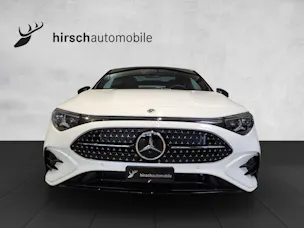 Mercedes-Benz CLA 220 4Matic 8G-DCT
