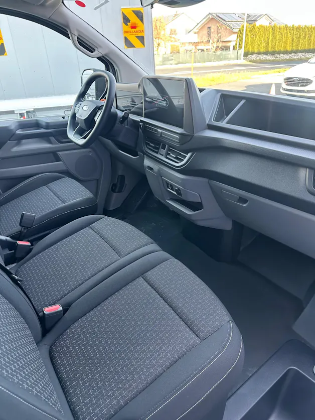 Ford Transit Custom Van 280 L1 2.0 EcoBl Trend/136CV/Aut.