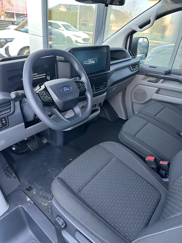Ford Transit Custom Van 280 L1 2.0 EcoBl Trend/136CV/Aut.