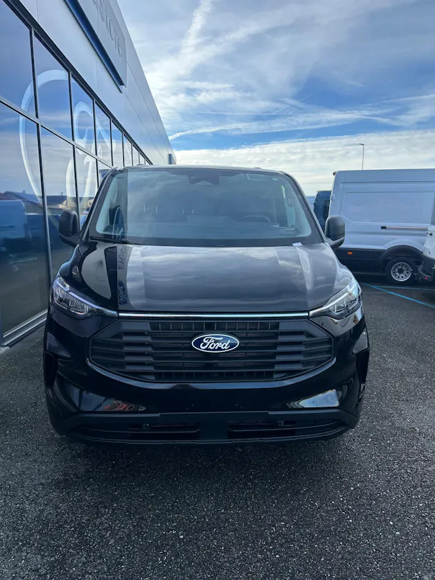 Ford Transit Custom Van 280 L1 2.0 EcoBl Trend/136CV/Aut.