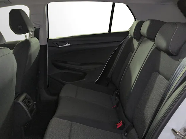 VW Golf 1.5 e TSI mHEV Basis DSG