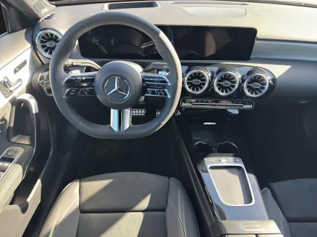 Mercedes-Benz A 250 4Matic 8G-DCT