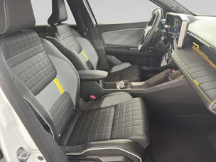 Renault R4 E-Tech Comfort Range 52 kWh Iconic
