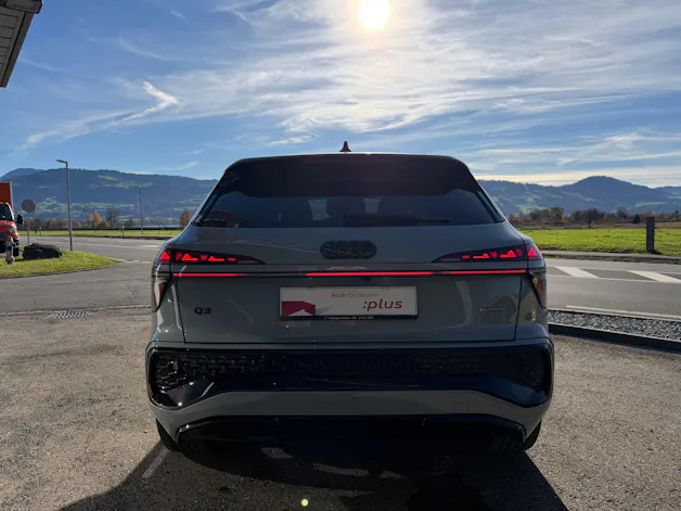 Audi Q3 SUV TFSI quattro 195 kW S tronic