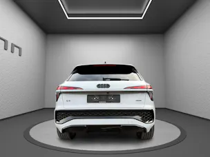 Audi Q3 SUV TFSI quattro 195 kW S tronic