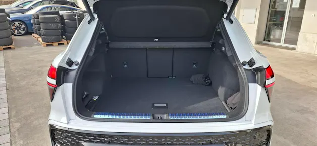 Audi Q3 SUV 110 kW TFSI S tronic