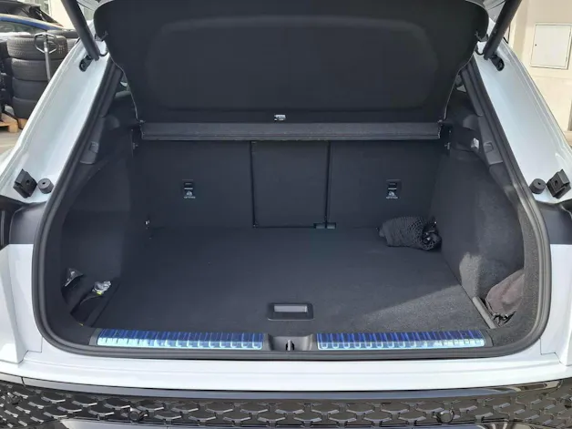 Audi Q3 SUV 110 kW TFSI S tronic