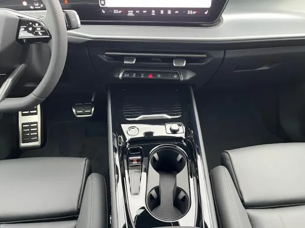 Audi Q3 SUV 110 kW TFSI S tronic