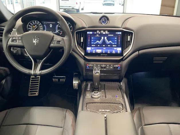 Maserati Ghibli 3.0 V6 Modena