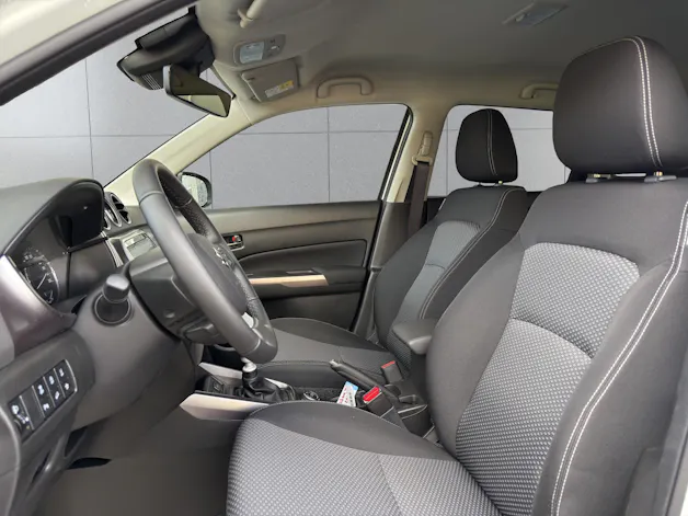 Suzuki Vitara 1.4 Boosterjet Compact + 4x4 Hybrid