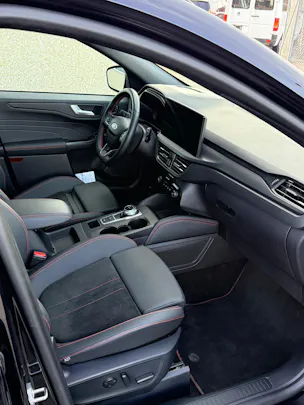 Ford Kuga 2.5 FHEV ST-Line X 4WD