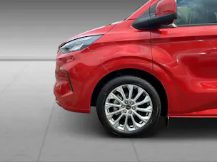 Ford Transit C Nugget 320 L1 320 L1 2.0 EcoBlue 170 Titanium