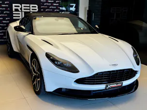 Aston Martin DB11 V8 Volante Touchtronic 3