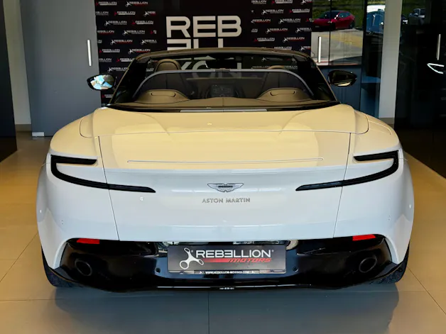 Aston Martin DB11 V8 Volante Touchtronic 3