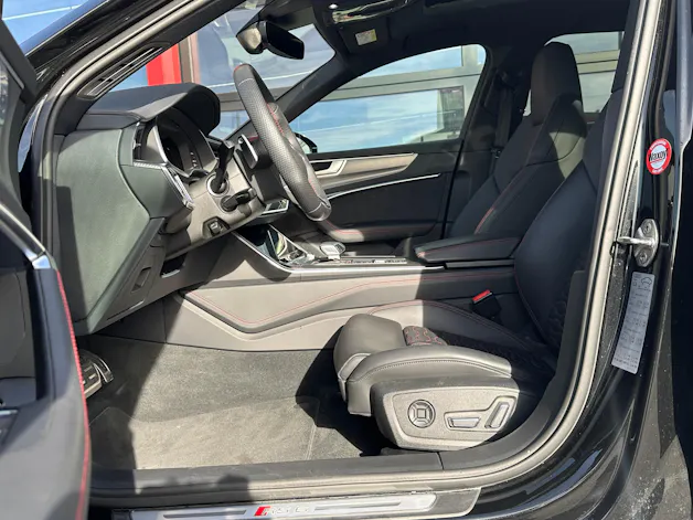 Audi RS6 Avant 4.0 TFSI V8 quattro Vh Suisse, garantie usine