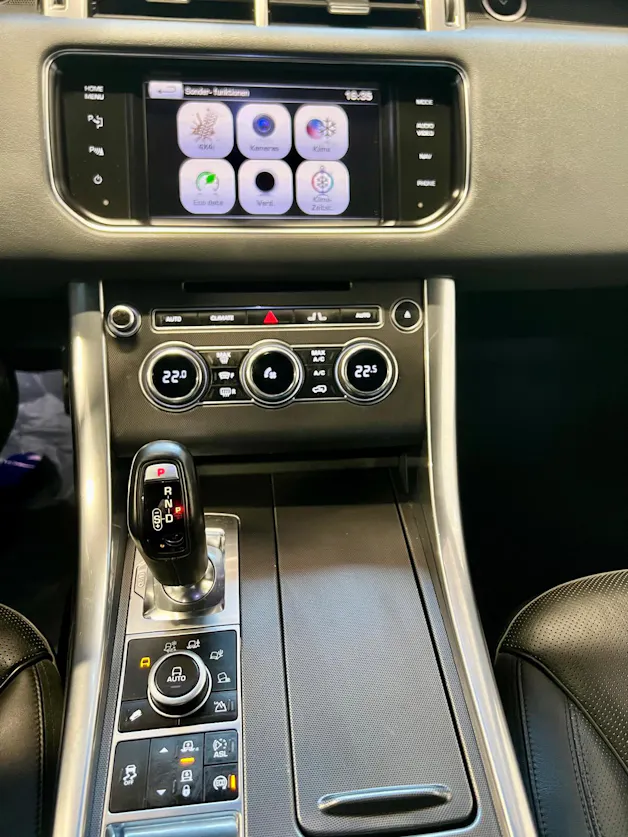 Land Rover Range Rover Sport 3.0 V6 SC HSE Dynamic Automatic