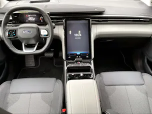 Ford Explorer Extended Range