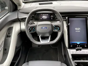 Ford Explorer Extended Range
