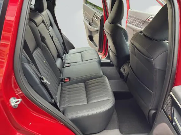 Mitsubishi Outlander PHEV Instyle4WD