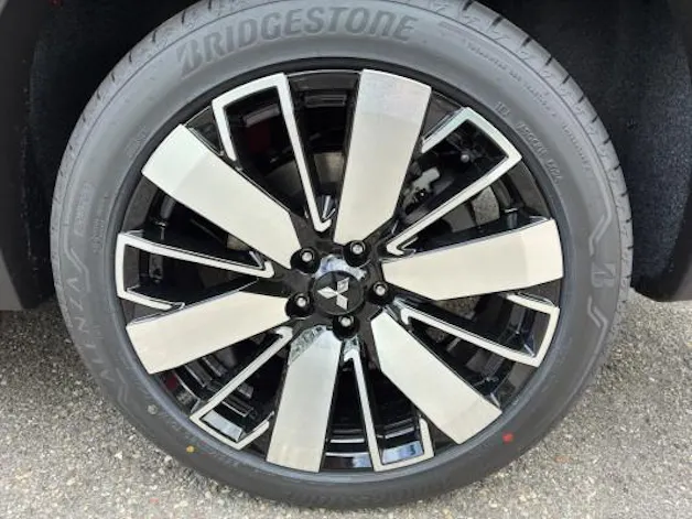 Mitsubishi Outlander PHEV Instyle4WD