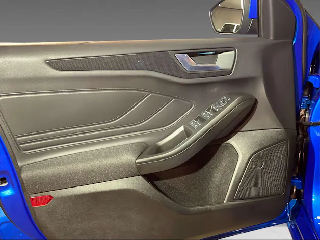 Ford Focus 1.0i EcoB Hybrid 155 ST-Line X