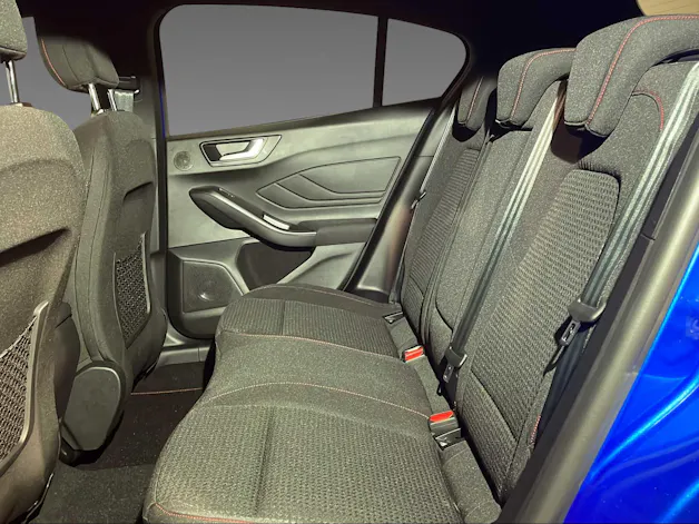 Ford Focus 1.0i EcoB Hybrid 155 ST-Line X