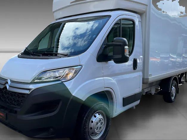 Citroën Jumper Kab.-Ch. 35 L2 2.2 BlueHDi 165 Control Kofferaufbau mit Hebebühne