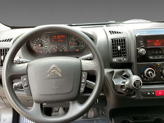 Citroën Jumper Kab.-Ch. 35 L2 2.2 BlueHDi 165 Control Kofferaufbau mit Hebebühne