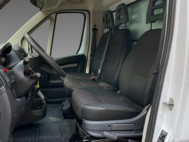Citroën Jumper Kab.-Ch. 35 L2 2.2 BlueHDi 165 Control Kofferaufbau mit Hebebühne