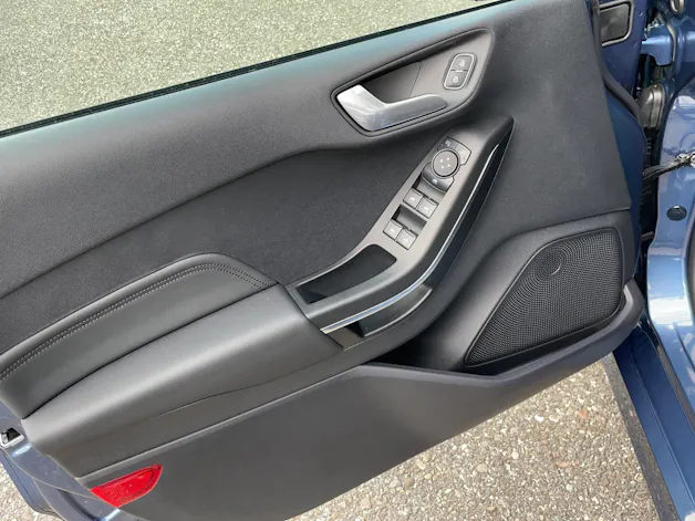 Ford Fiesta 1.0 EcoB Hybrid ST-Line X