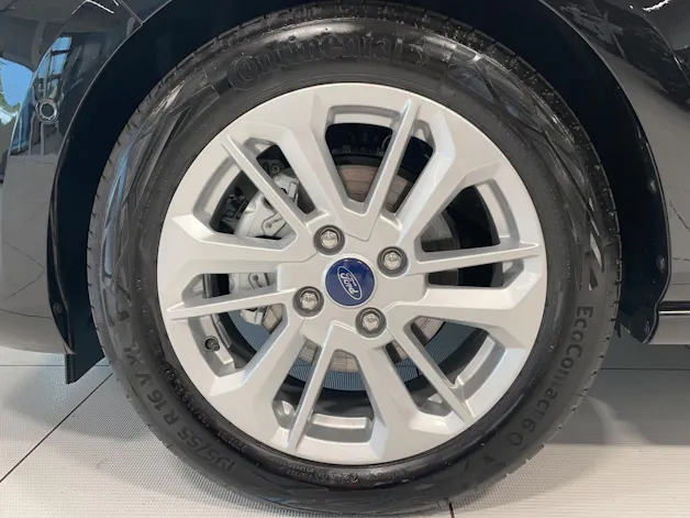 Ford Fiesta 1.0 EcoB Hybrid Titanium X