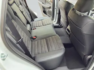 Mitsubishi Outlander PHEV Invite 4WD