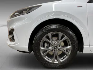 Ford Kuga 2.5 Hybrid ST-Line 4x4