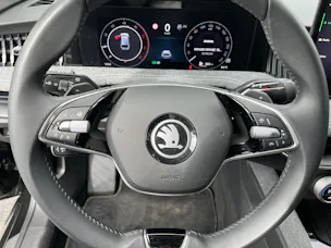 Škoda Superb Combi 2.0 TDi Selection 4x4 DSG