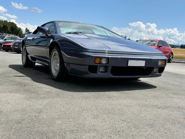 Lotus SE